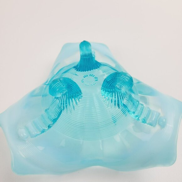 Vintage Northwood Klondyke Blue Opalescent 3-Toed Footed Triangular Bowl Dish - Picture 7 of 10